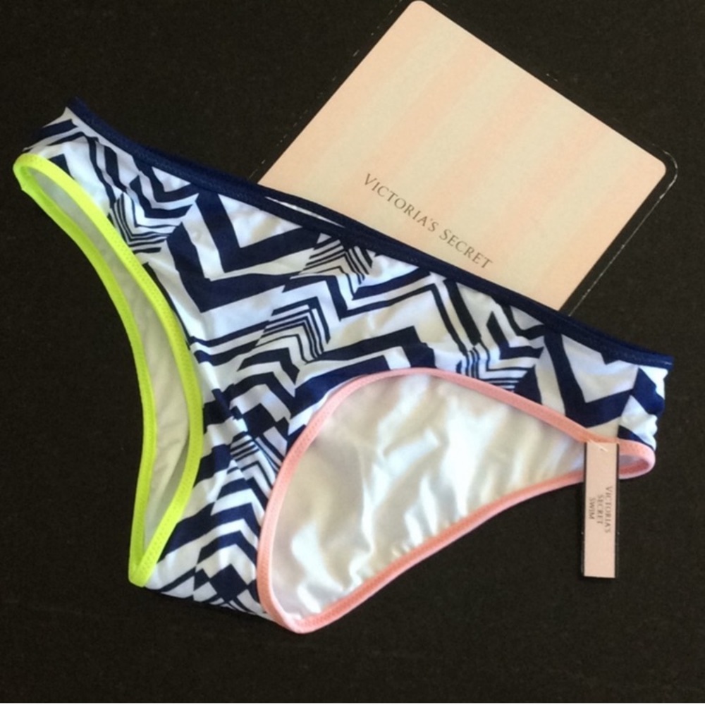 Victoria’s Secret classic hipster bikini bottoms